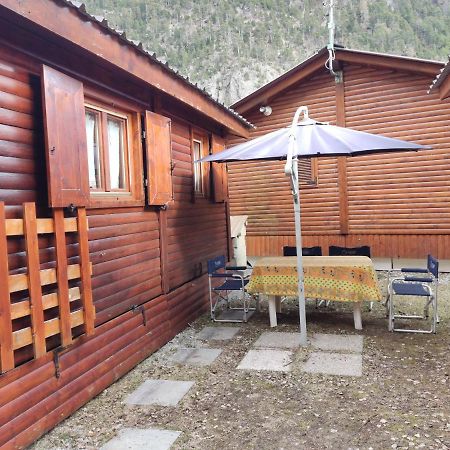 クラヴィエーレ Chalet Del Sorrisoヴィラ エクステリア 写真