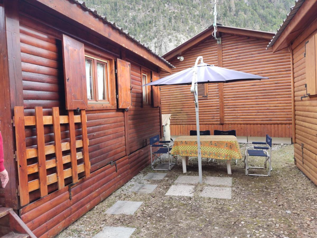 クラヴィエーレ Chalet Del Sorrisoヴィラ エクステリア 写真